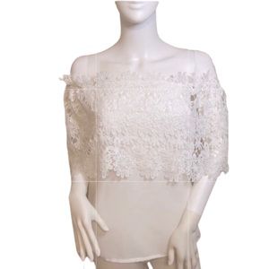 Off-the-shoulder Floral Lacey Blouse